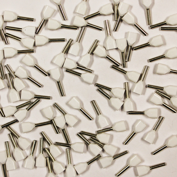 Wire Ferrule, White, Twin, AWG 20X2, 8 mm Barrel, 500 per Bag
