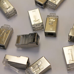 50 Pcs QuikThru RJ45 - CAT5e/6 Internal Shielded - Image 2