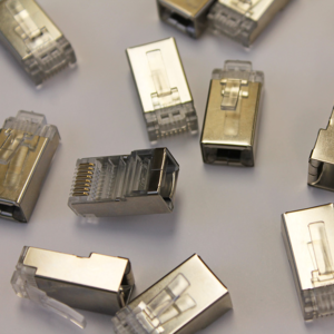 BULK QuikThru RJ45 - CAT5e/6 Internal Shielded