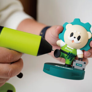 USB Cordless Glue Gun - Image 4